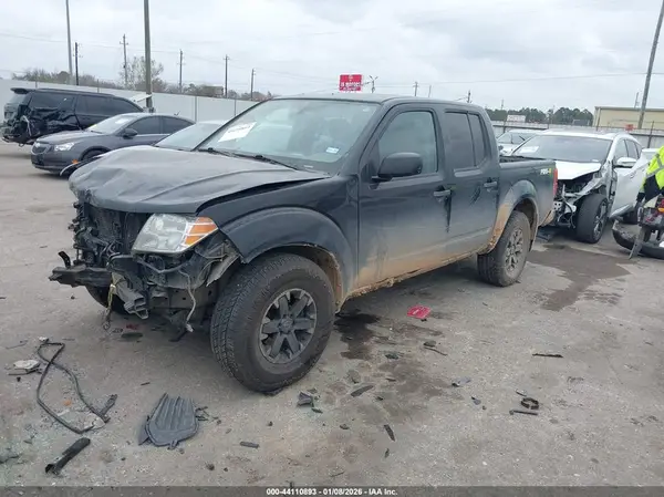 1N6DD0EV1KN771077 2019 NISSAN NAVARA (FRONTIER) - Image 2