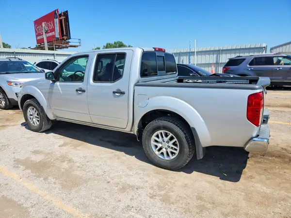 1N6DD0EV2JN732755 2018 NISSAN NAVARA (FRONTIER) - Image 2