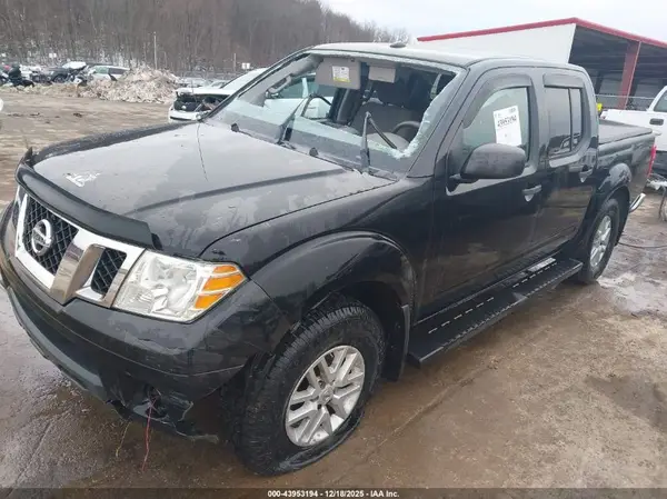 1N6DD0EV3HN734573 2017 NISSAN NAVARA (FRONTIER) - Image 2