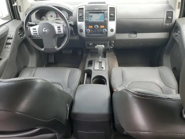1N6DD0EV3JN768745 2018 NISSAN NAVARA (FRONTIER) - Image 8