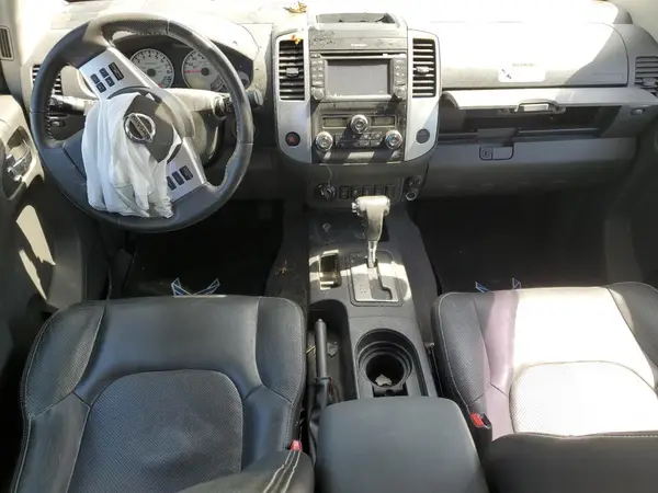 1N6DD0EV3KN795851 2019 NISSAN NAVARA (FRONTIER) - Image 8