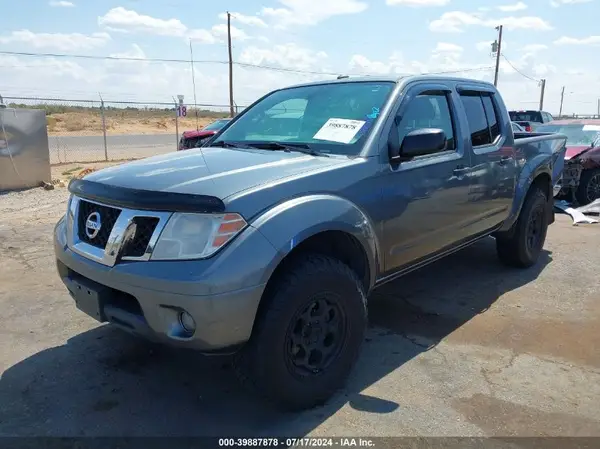 1N6DD0EV4HN715482 2017 NISSAN NAVARA (FRONTIER) - Image 2
