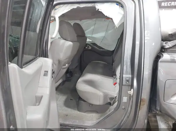 1N6DD0EV4HN743105 2017 NISSAN NAVARA (FRONTIER) - Image 8