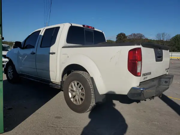 1N6DD0EV4JN705136 2018 NISSAN NAVARA (FRONTIER) - Image 2