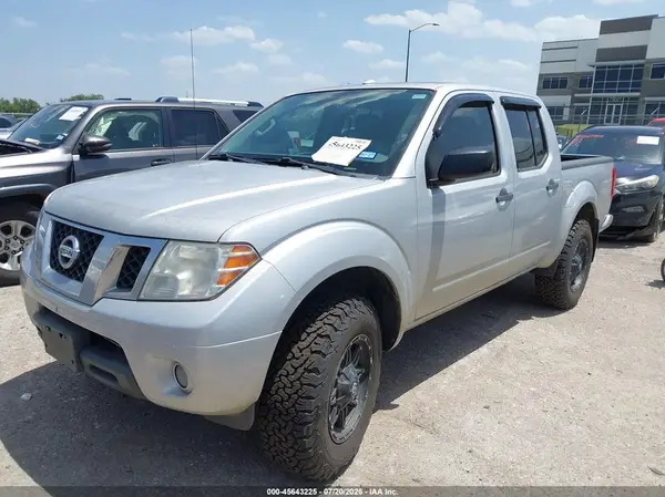 1N6DD0EV6HN720098 2017 NISSAN NAVARA (FRONTIER) - Image 2