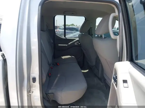 1N6DD0EV6HN720098 2017 NISSAN NAVARA (FRONTIER) - Image 8