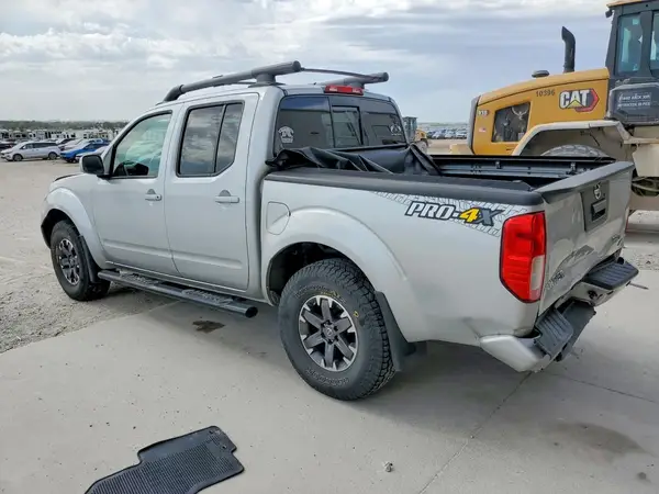 1N6DD0EV7HN746595 2017 NISSAN NAVARA (FRONTIER) - Image 2