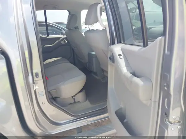 1N6DD0EV7HN773277 2017 NISSAN NAVARA (FRONTIER) - Image 8