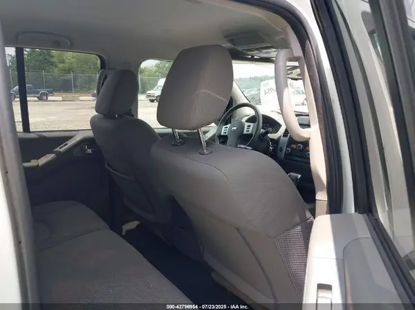 1N6DD0EV7KN720408 2019 NISSAN NAVARA (FRONTIER) - Image 8