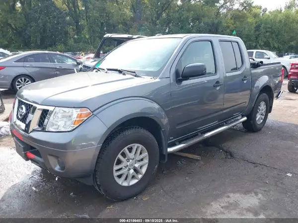 1N6DD0EV8HN769948 2017 NISSAN NAVARA (FRONTIER) - Image 2