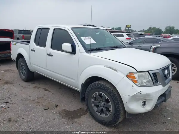 1N6DD0EV8JN773455 2018 NISSAN NAVARA (FRONTIER) - Image 1