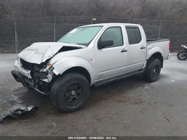 1N6DD0EV8KN761551 2019 NISSAN NAVARA (FRONTIER) - Image 2
