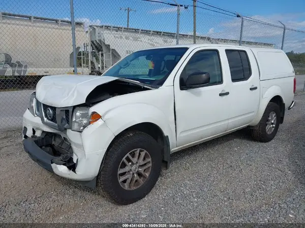 1N6DD0EV9KN751689 2019 NISSAN NAVARA (FRONTIER) - Image 2