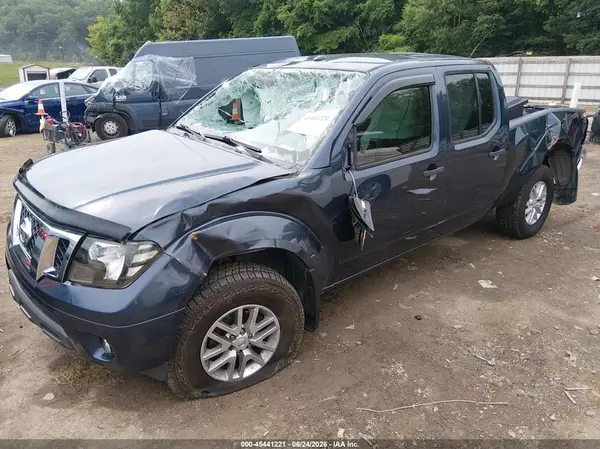 1N6DD0FV2HN716662 2017 NISSAN NAVARA (FRONTIER) - Image 2