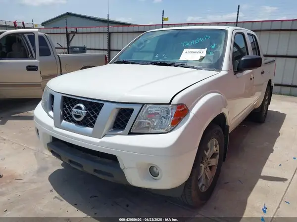 1N6ED0EA7MN705315 2021 NISSAN NAVARA (FRONTIER) - Image 2