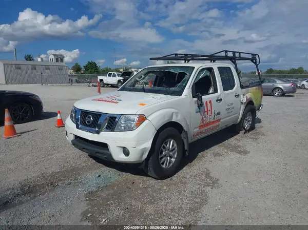 1N6ED0EA8MN704853 2021 NISSAN NAVARA (FRONTIER) - Image 2
