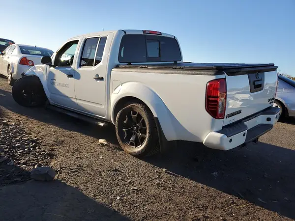1N6ED0EB8LN727122 2020 NISSAN NAVARA (FRONTIER) - Image 2
