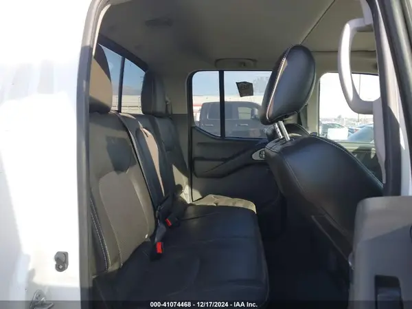 1N6ED0EB8MN704862 2021 NISSAN NAVARA (FRONTIER) - Image 8