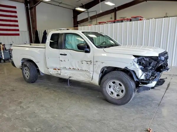 2024 NISSAN NAVARA (FRONTIER) COPART lot 52866376 auction photo 4
