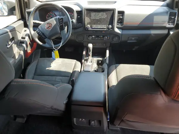 1N6ED1EJ5RN647766 2024 NISSAN NAVARA (FRONTIER) - Image 8