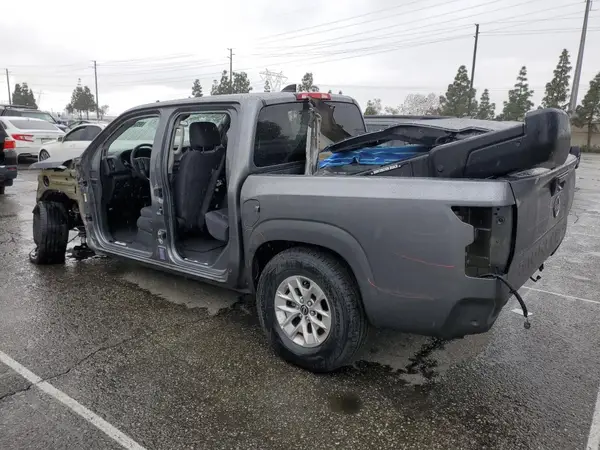 1N6ED1EJ5SN623070 2025 NISSAN NAVARA (FRONTIER) - Image 2