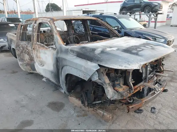 1N6ED1EJ6NN621946 2022 NISSAN NAVARA (FRONTIER) - Image 1