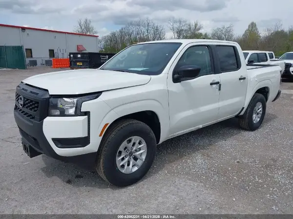 1N6ED1EJ9SN629311 2025 NISSAN NAVARA (FRONTIER) - Image 2