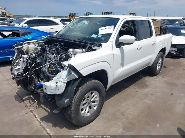 1N6ED1EK7RN650404 2024 NISSAN NAVARA (FRONTIER) - Image 2