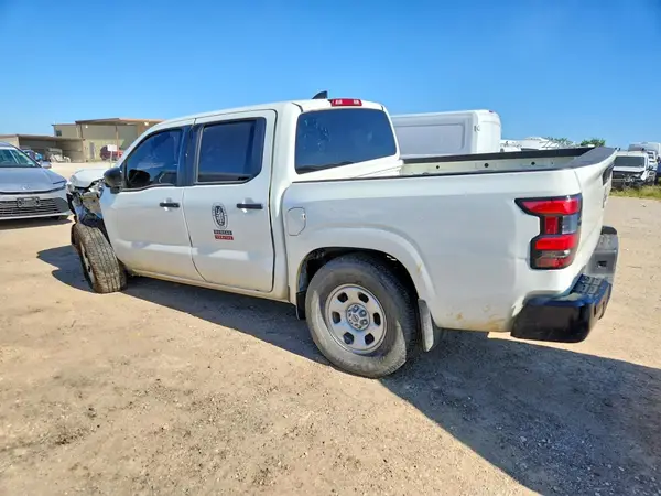 1N6ED1EK7RN672256 2024 NISSAN NAVARA (FRONTIER) - Image 2