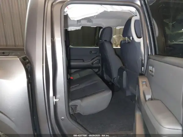 1N6ED1EKXRN667858 2024 NISSAN NAVARA (FRONTIER) - Image 8