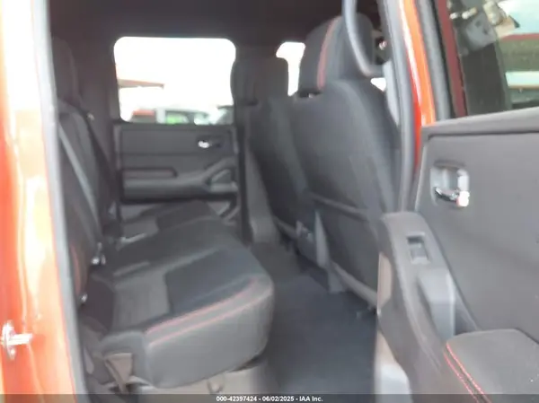 1NG6ED1ET2SN60942 2025 NISSAN NAVARA (FRONTIER) - Image 8
