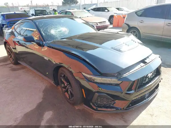 1SA6T8CFXS5409591 2025 FORD MUSTANG - Image 1
