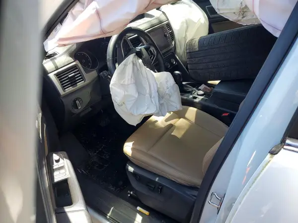 1V21C2CA7LC210186 2020 VOLKSWAGEN ATLAS - Image 8