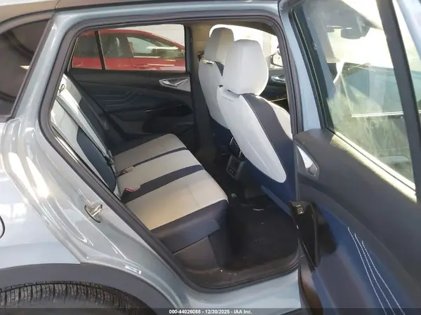 1V25MPE80RC012645 2024 VOLKSWAGEN ID.4 - Image 8