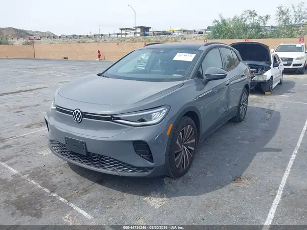 1V25MPE82RC011898 2024 VOLKSWAGEN ID.4 - Image 2