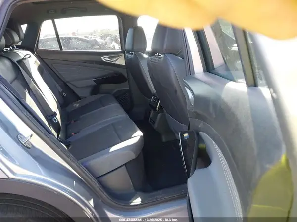 1V25MPE83PC030764 2023 VOLKSWAGEN ID.4 - Image 8