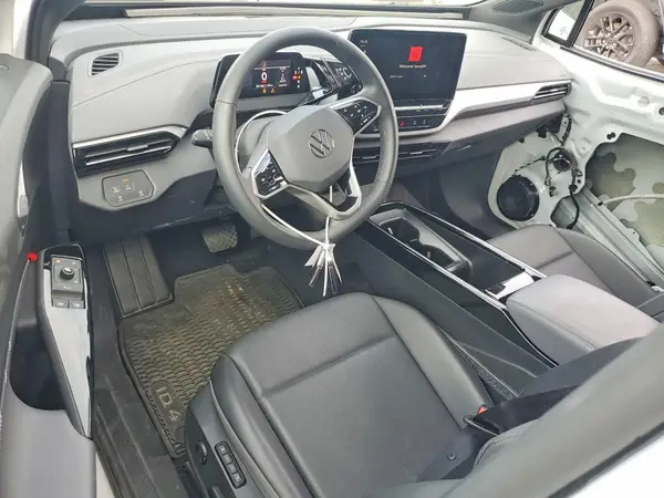 1V25MPE83RC021792 2024 VOLKSWAGEN ID.4 - Image 8