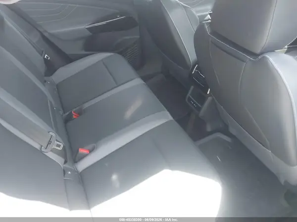 1V25MPE87RC007815 2024 VOLKSWAGEN ID.4 - Image 8