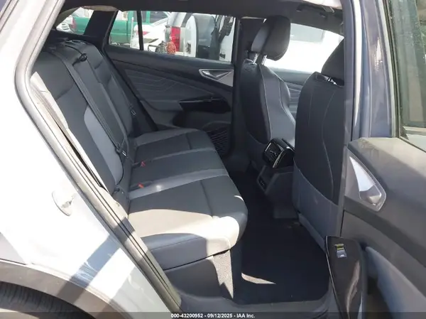 1V25MPE89PC042207 2023 VOLKSWAGEN ID.4 - Image 8