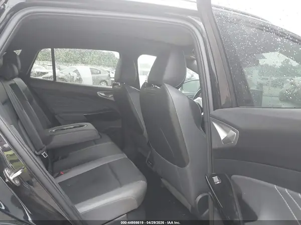 1V25MPE8XRC008201 2024 VOLKSWAGEN ID.4 - Image 8