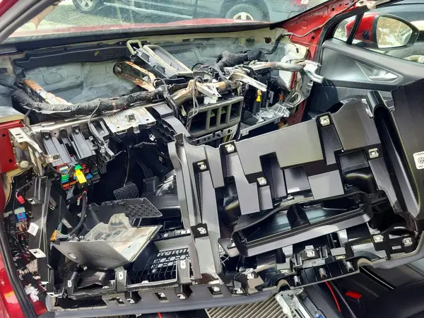 1V27SPE80RC005841 2024 VOLKSWAGEN ID.4 - Image 8