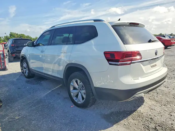 1V2AP2CA1JC533523 2018 VOLKSWAGEN ATLAS - Image 2