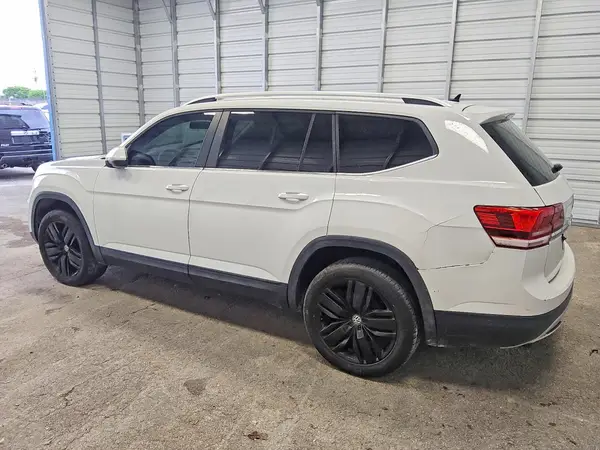1V2AP2CA1JC547227 2018 VOLKSWAGEN ATLAS - Image 2