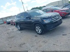 1V2AP2CA2JC529755 2018 VOLKSWAGEN ATLAS