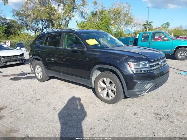 1V2AP2CA2JC536950 2018 VOLKSWAGEN ATLAS - Image 1