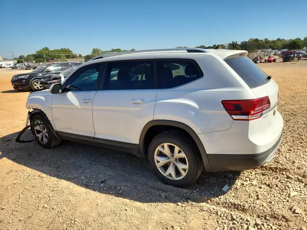 1V2AP2CA2JC537631 2018 VOLKSWAGEN ATLAS - Image 2