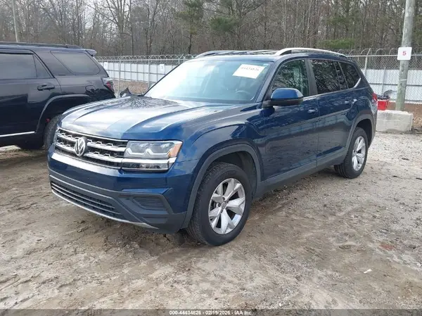 1V2AP2CA2JC546071 2018 VOLKSWAGEN ATLAS - Image 2
