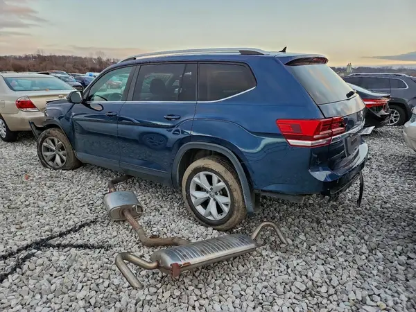 1V2AP2CA2JC599711 2018 VOLKSWAGEN ATLAS - Image 2