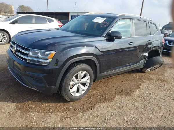 1V2AP2CA2KC601944 2019 VOLKSWAGEN ATLAS - Image 2