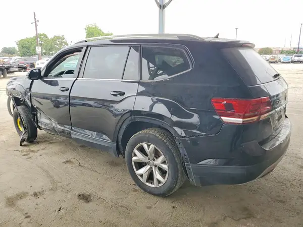 1V2AP2CA3JC550713 2018 VOLKSWAGEN ATLAS - Image 2